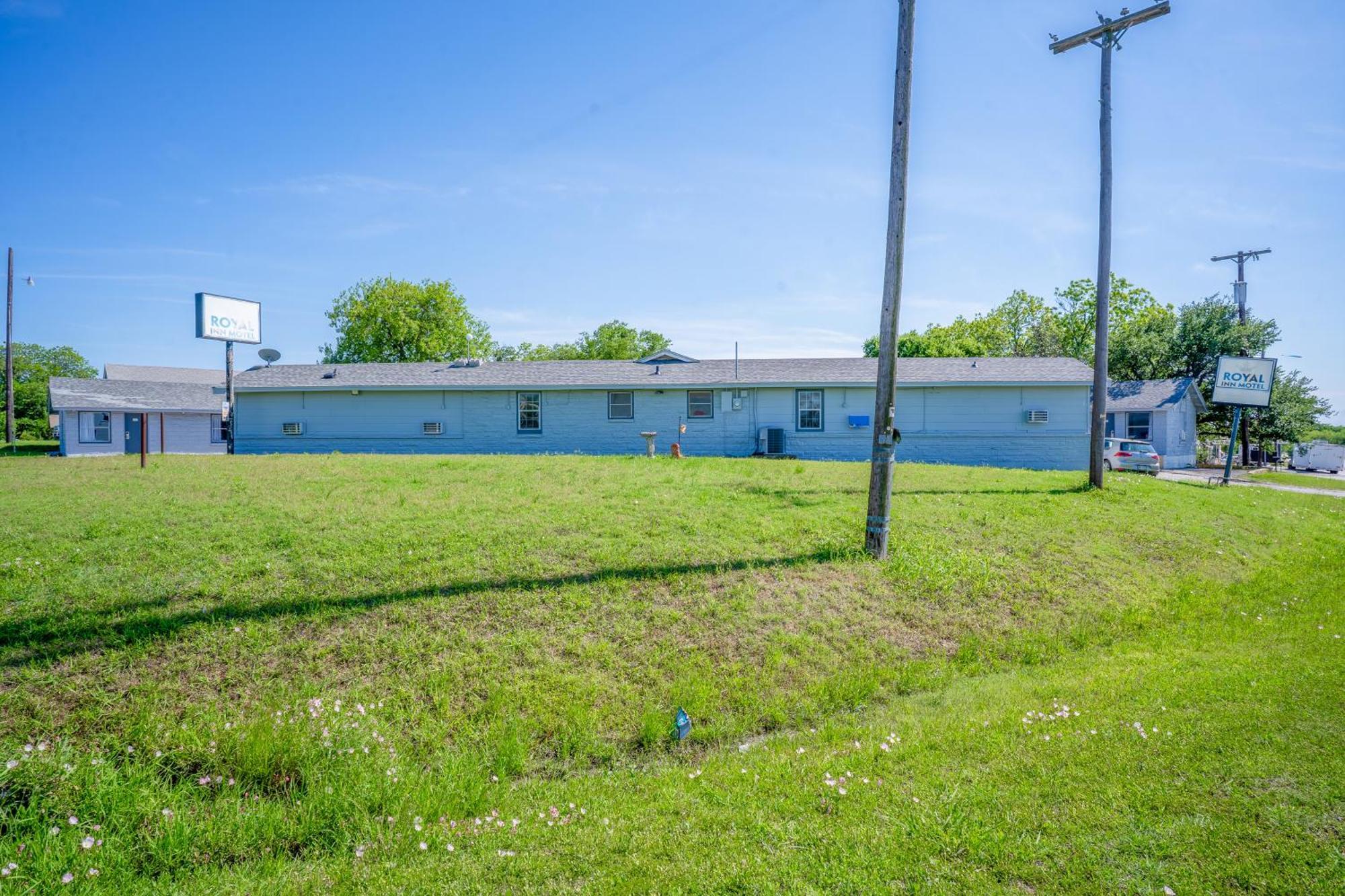 Royal Inn By Oyo Stephenville Exterior photo